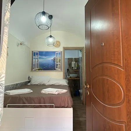 Daire Pm 7 Vico Avallone Napoli